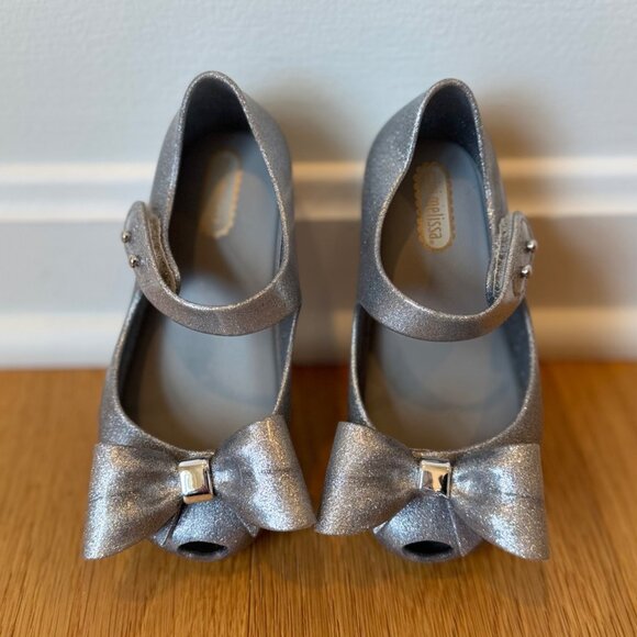 Mini Melisa Silver Glitter Toddler Dress Shoes Size 8 with Bow Ultragirl BB Flat - Picture 2 of 6